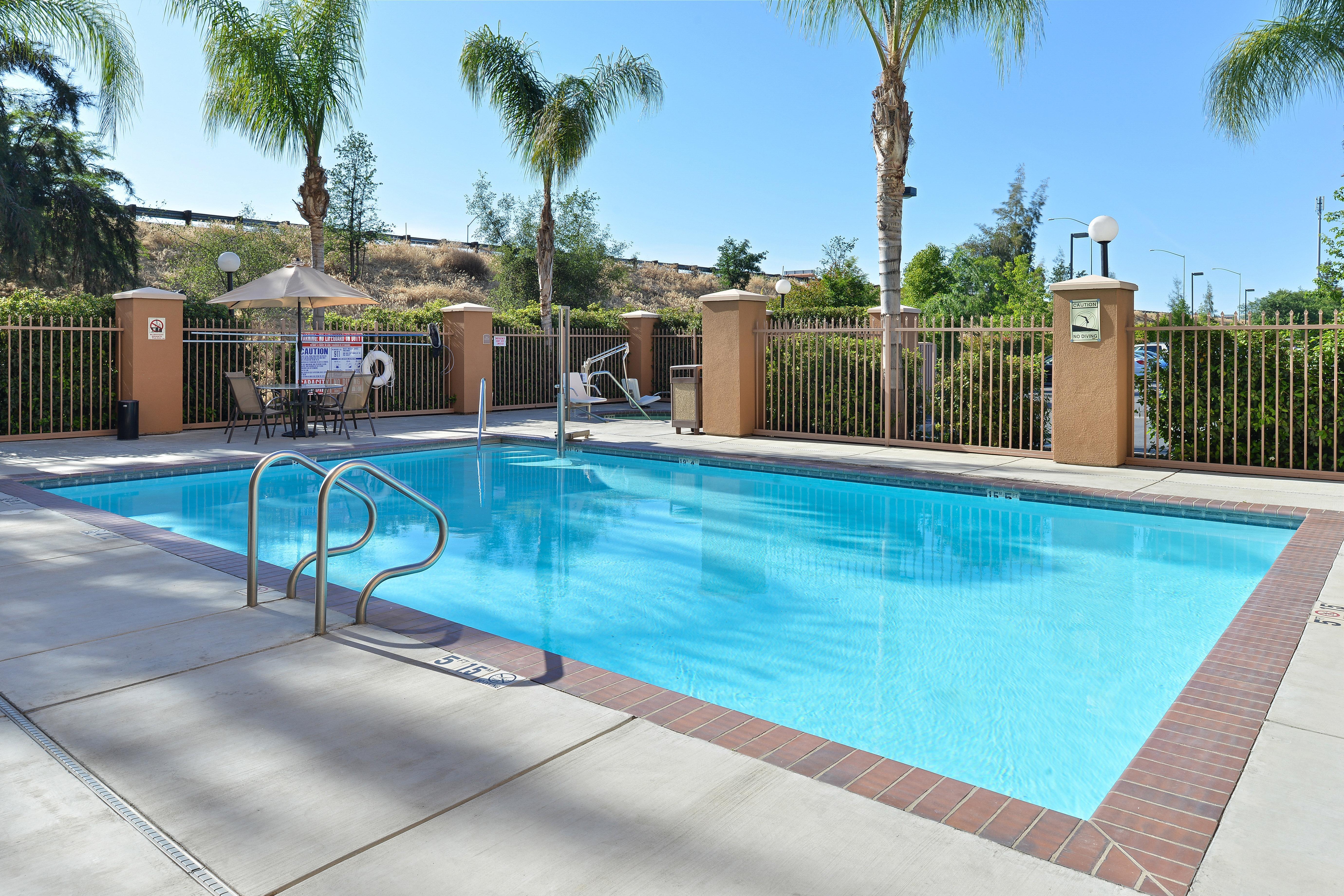 Holiday Inn Express Fresno River Park Highway 41 By Ihg Dış mekan fotoğraf
