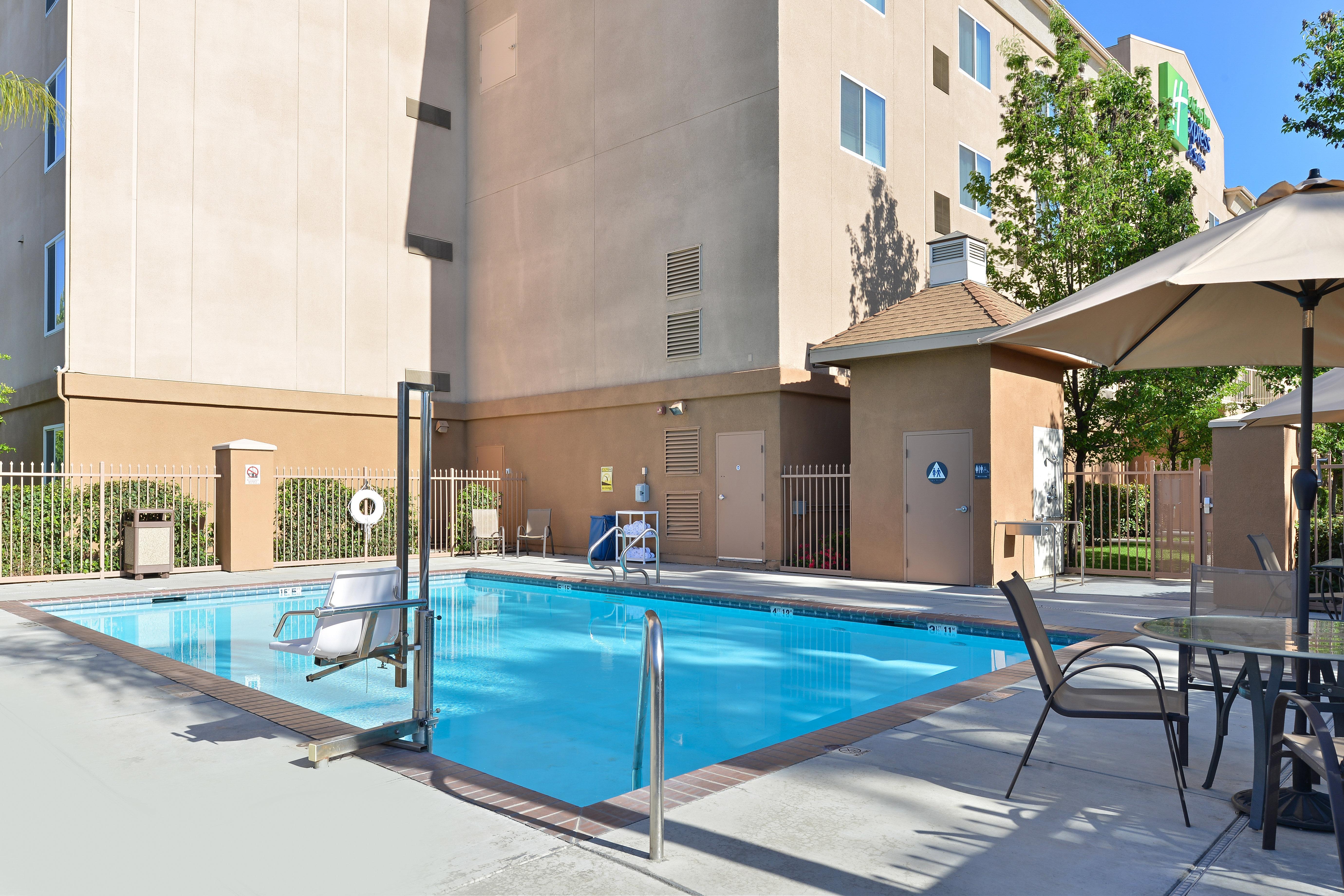 Holiday Inn Express Fresno River Park Highway 41 By Ihg Dış mekan fotoğraf