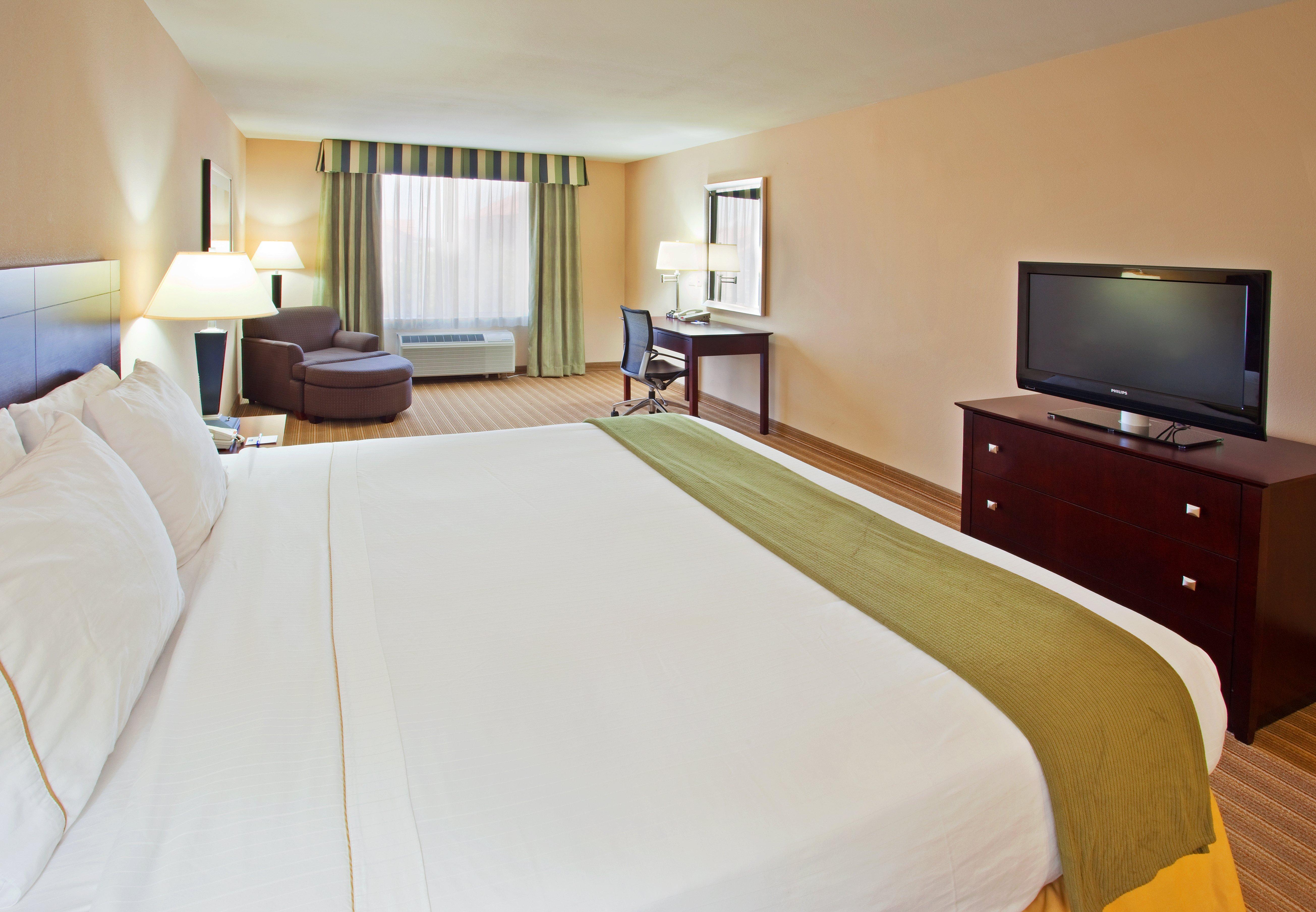 Holiday Inn Express Fresno River Park Highway 41 By Ihg Oda fotoğraf