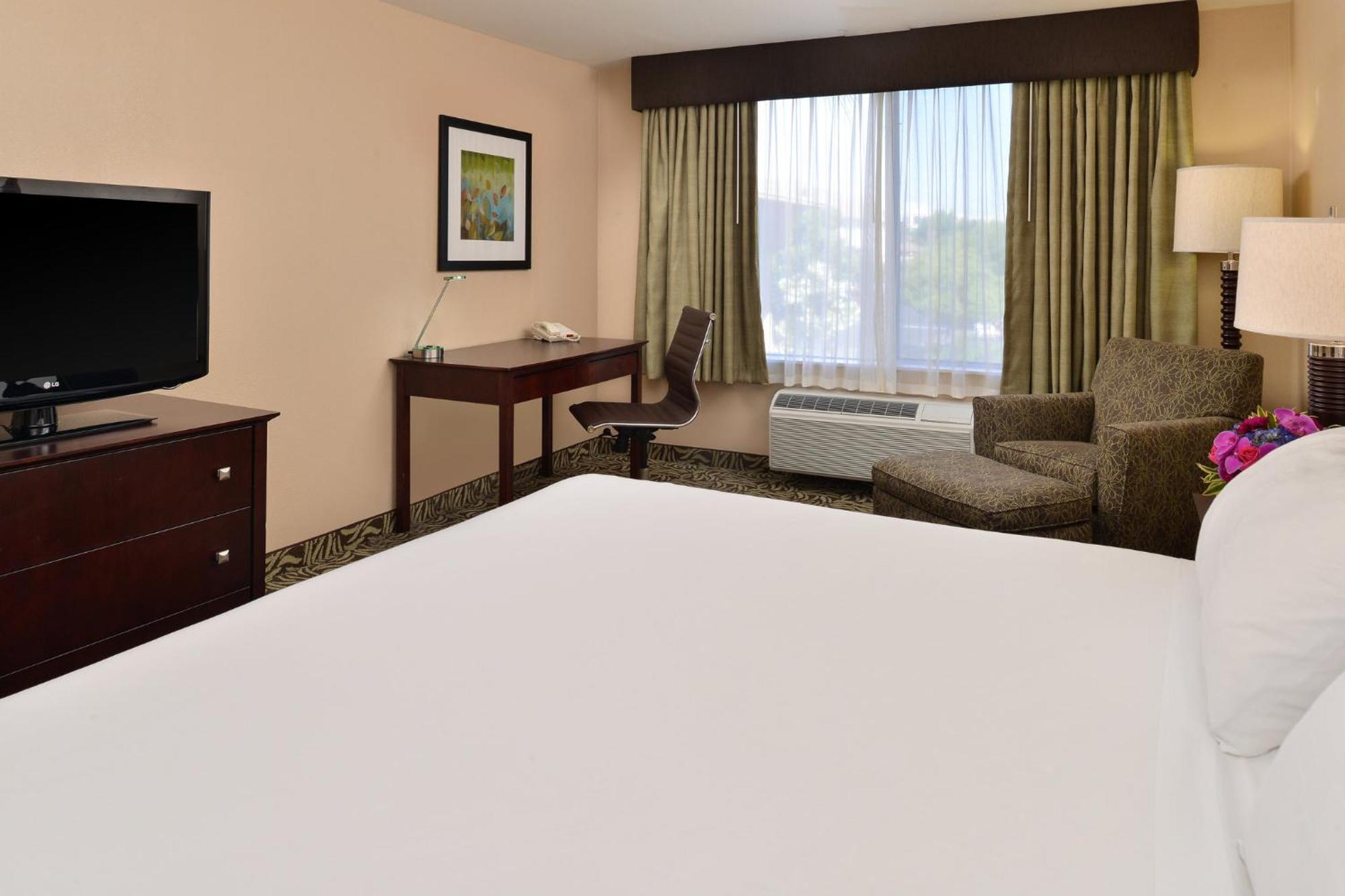 Holiday Inn Express Fresno River Park Highway 41 By Ihg Dış mekan fotoğraf